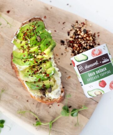 Über Drüber Avocado Topping_Ehrenwort genussmomente_Fleischesslust_Avocadobrot